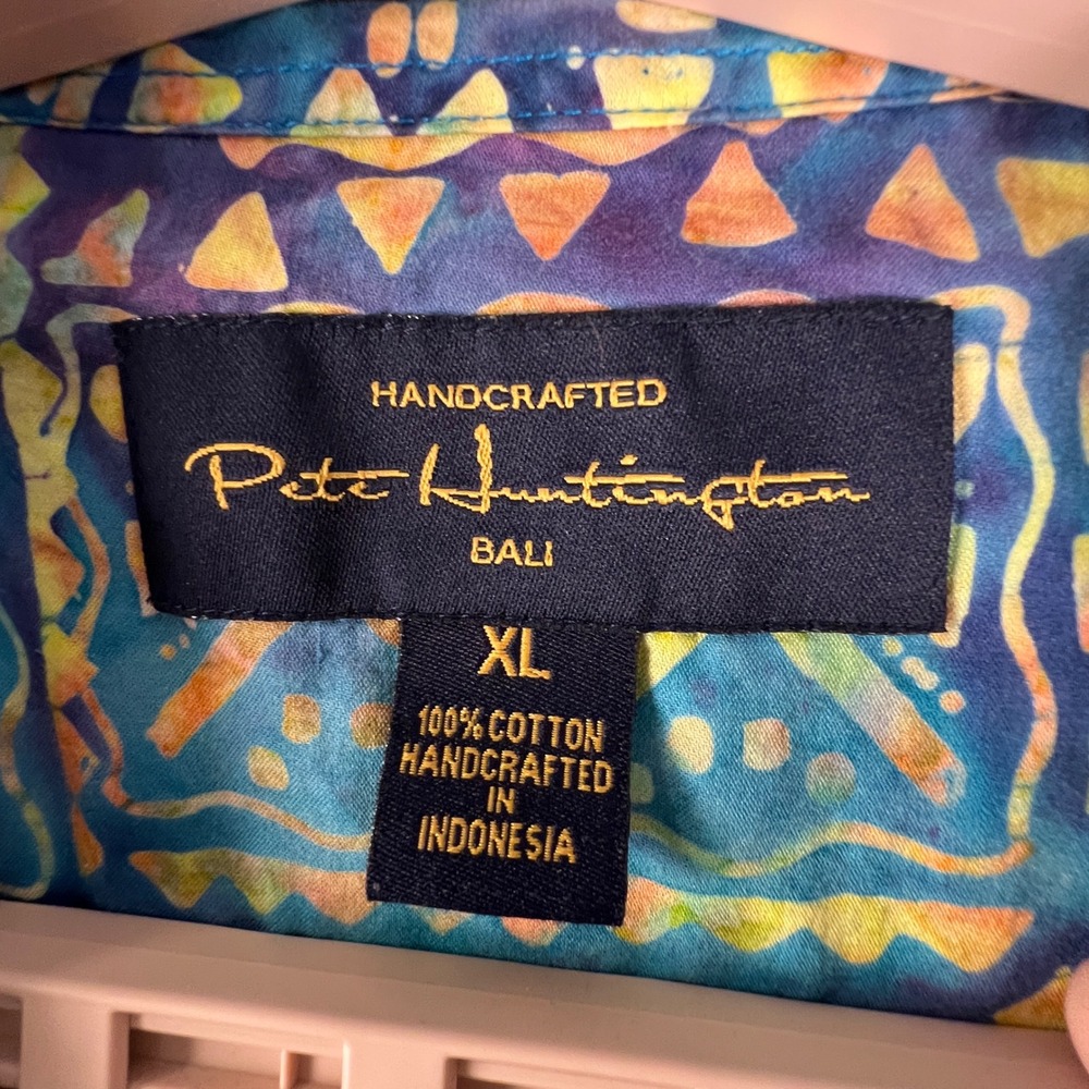 Pete Huntington Bali Mens XL Blue Tribal Batik Hawaiian Shirt Handcrafted Cotton - Picture 2 of 5